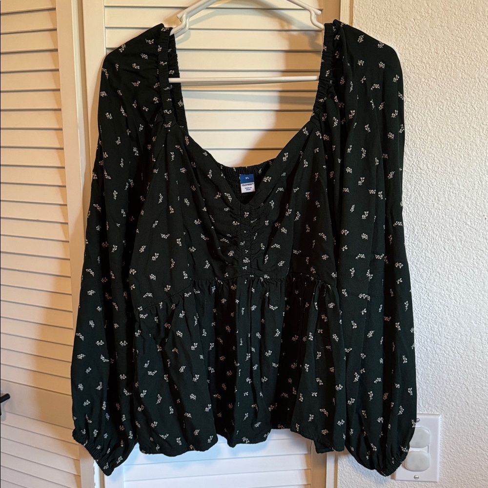 Old Navy Dark Green Floral Blouse